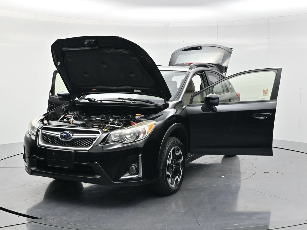 Used 2017 Crystal Black Silica Subaru 2.0i Limited image 55
