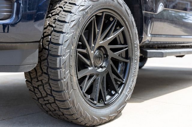 New 2026 Blue Ford XLT image 4