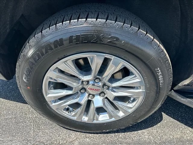 Used 2024 Black GMC Denali image 36