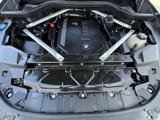Used 2021 Black BMW xDrive40i image 34