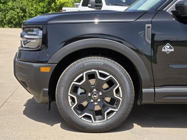 New 2026 Shadow Black Ford Outer Banks® image 26