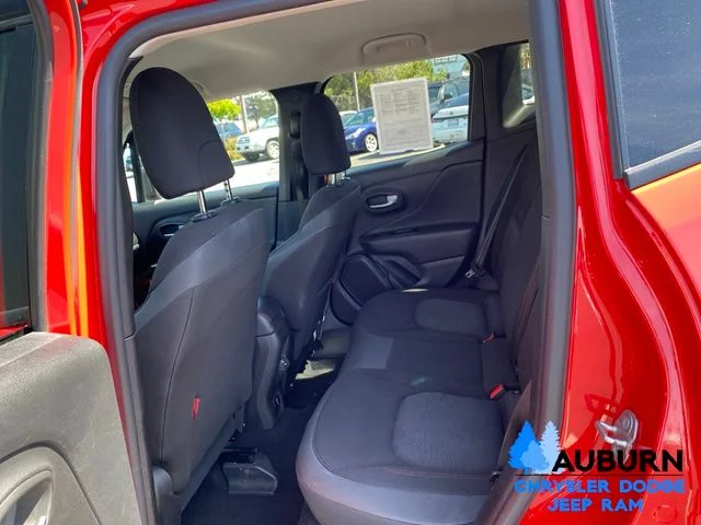 Used 2020 Red Jeep Trailhawk image 20