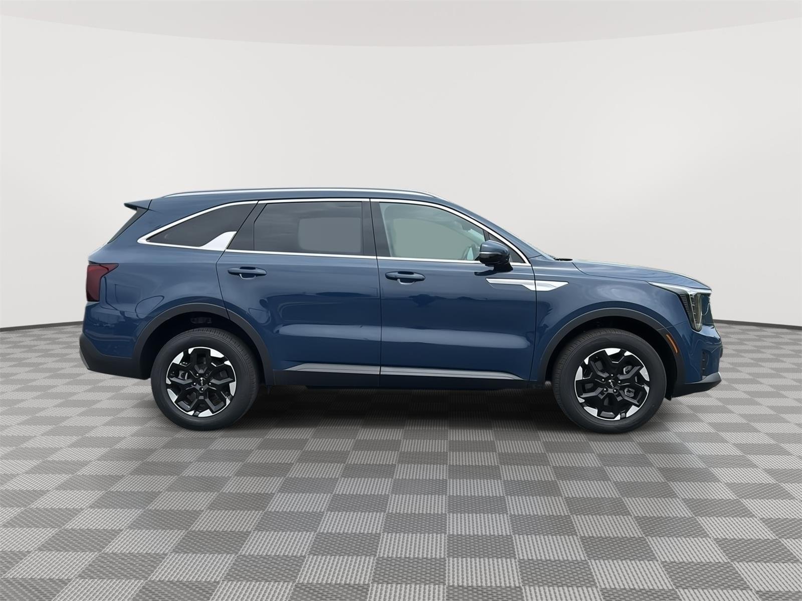 2025 Kia Sorento S - Photo 4