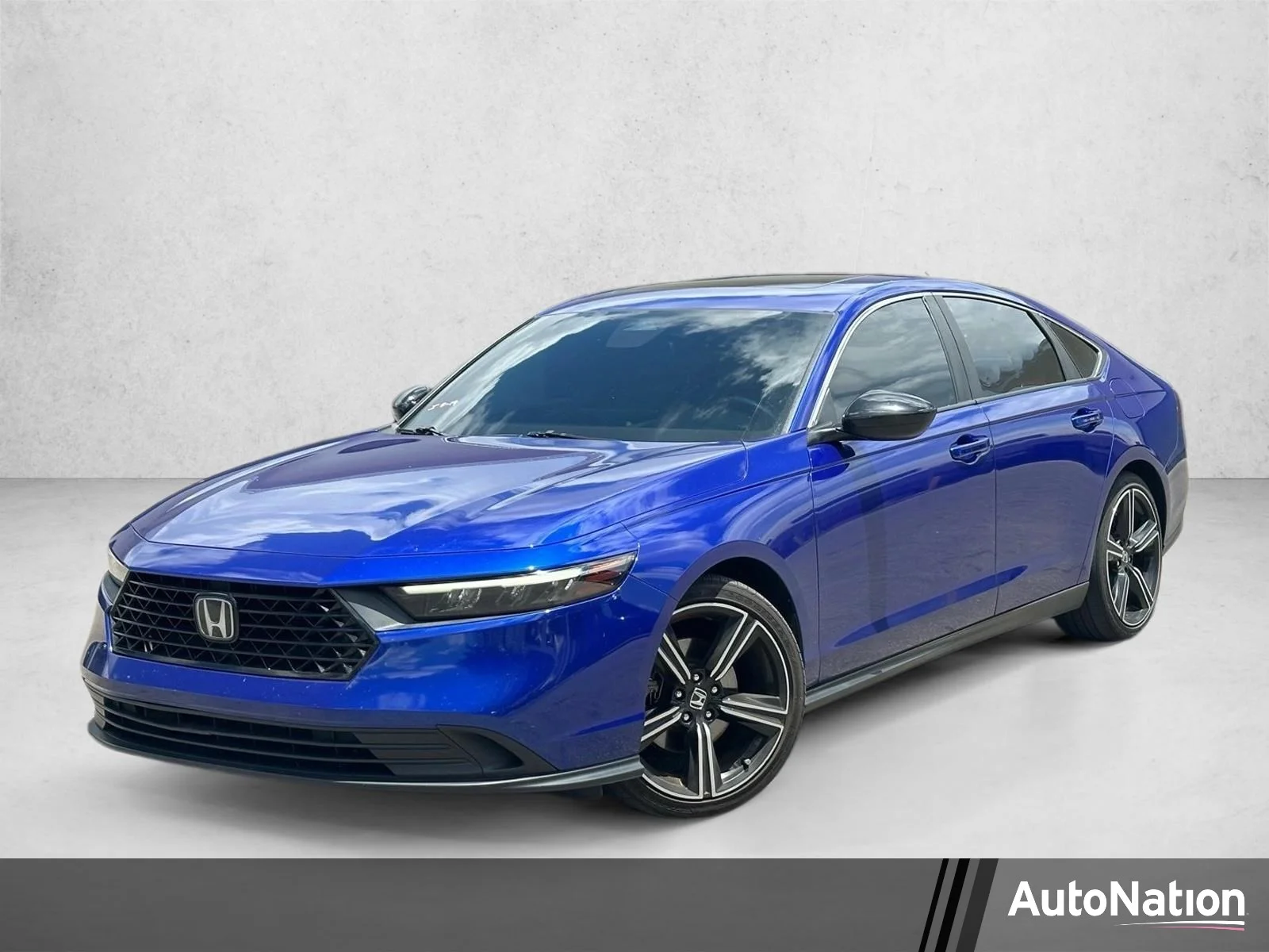 Used 2023 Still Night Pearl Honda Sport image 1