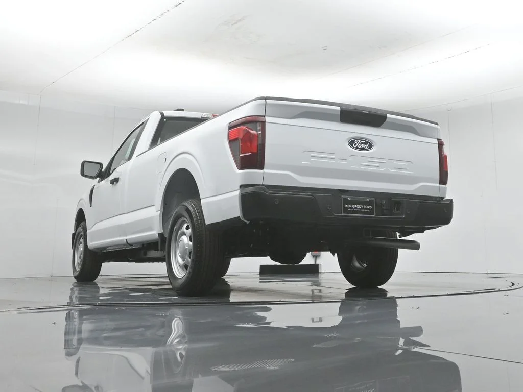 New 2026 Oxford White Ford XL image 40