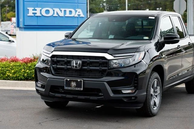 New 2026 Crystal Black Pearl Honda RTL image 2