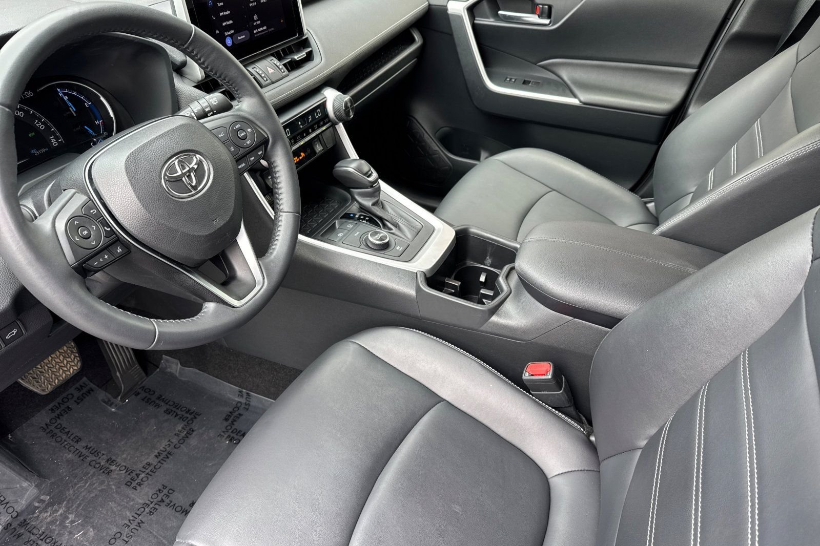 Certified Used 2025 Black Toyota XLE Premium image 12