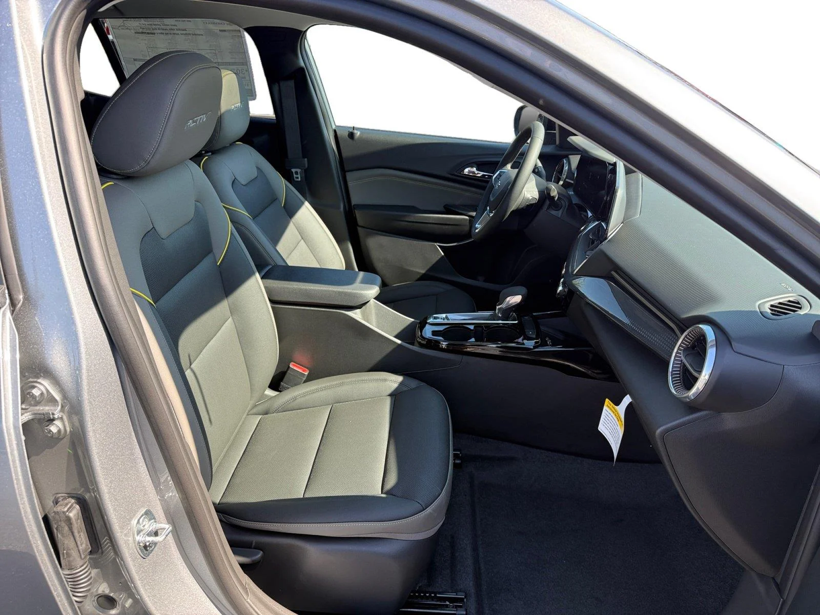 2026 Chevrolet Trax Activ - Photo 15