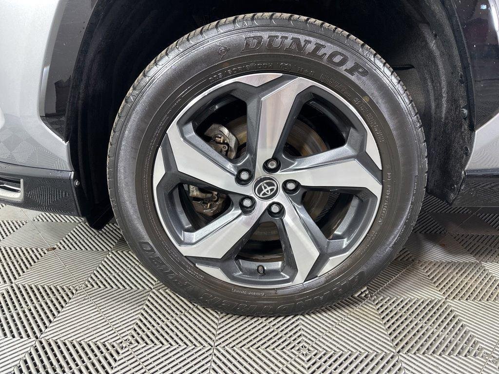 Certified Used 2023 Silver Sky Metallic Toyota SE image 17