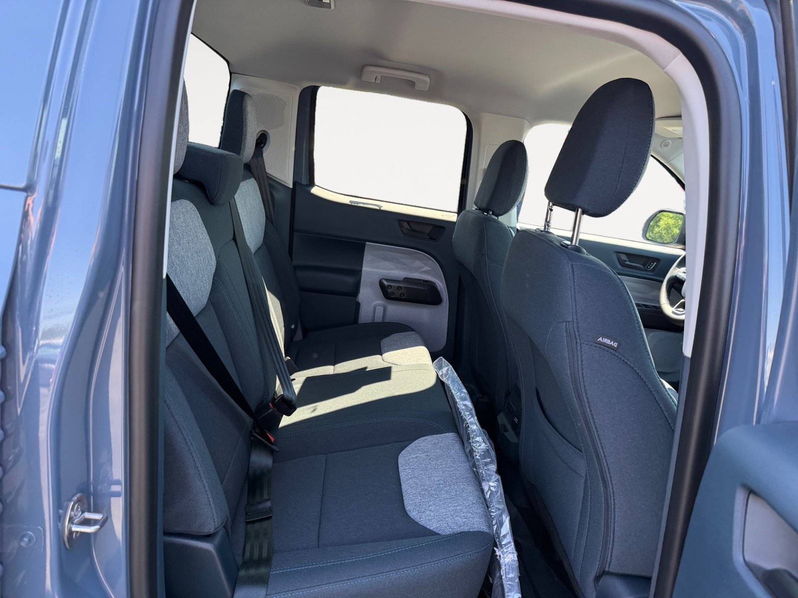 New 2026 Azure Gray Metallic Tri-Coat Ford XLT image 18