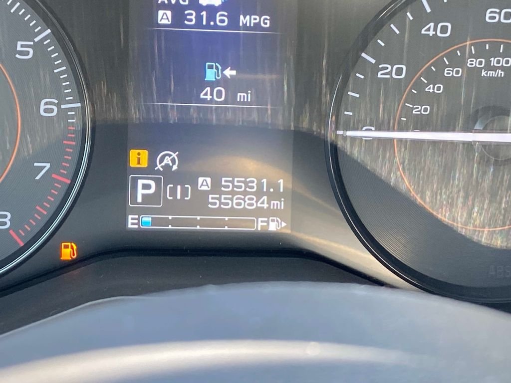 Used 2021 Gray Subaru Base image 33