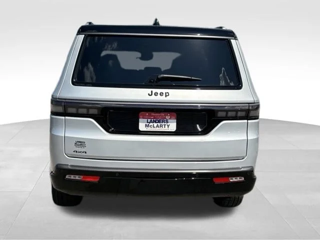 New 2026 Silver Zynith Jeep Summit Obsidian image 7