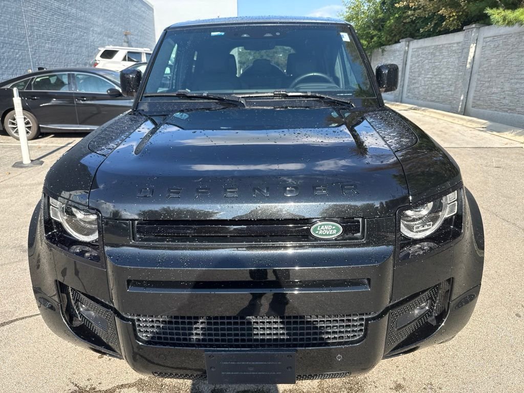 Used 2024 Black Land Rover X image 10