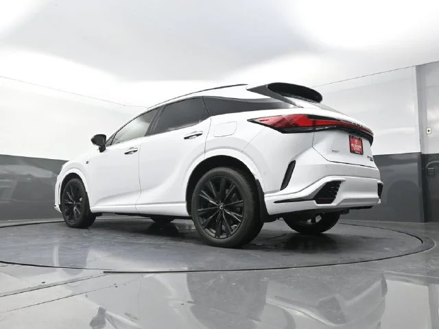Used 2024 White Lexus 500h F SPORT Performance image 35