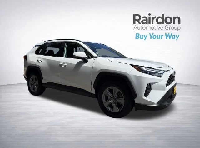 2022 Toyota RAV4 Hybrid XLE