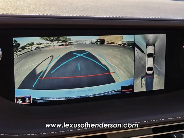 Used 2018 White Lexus 500 Base image 27