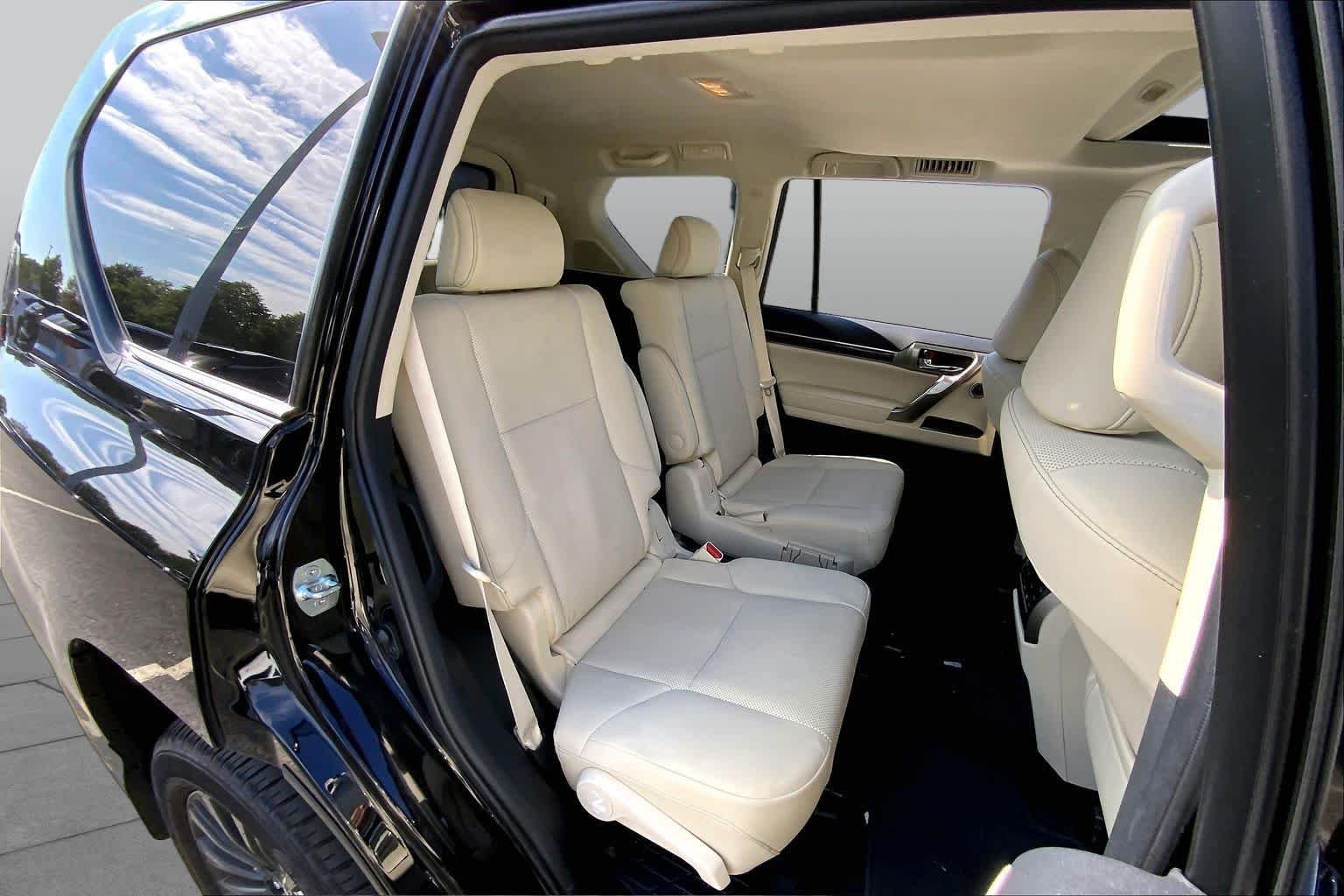 Certified Used 2023 Black Onyx Lexus Premium image 19