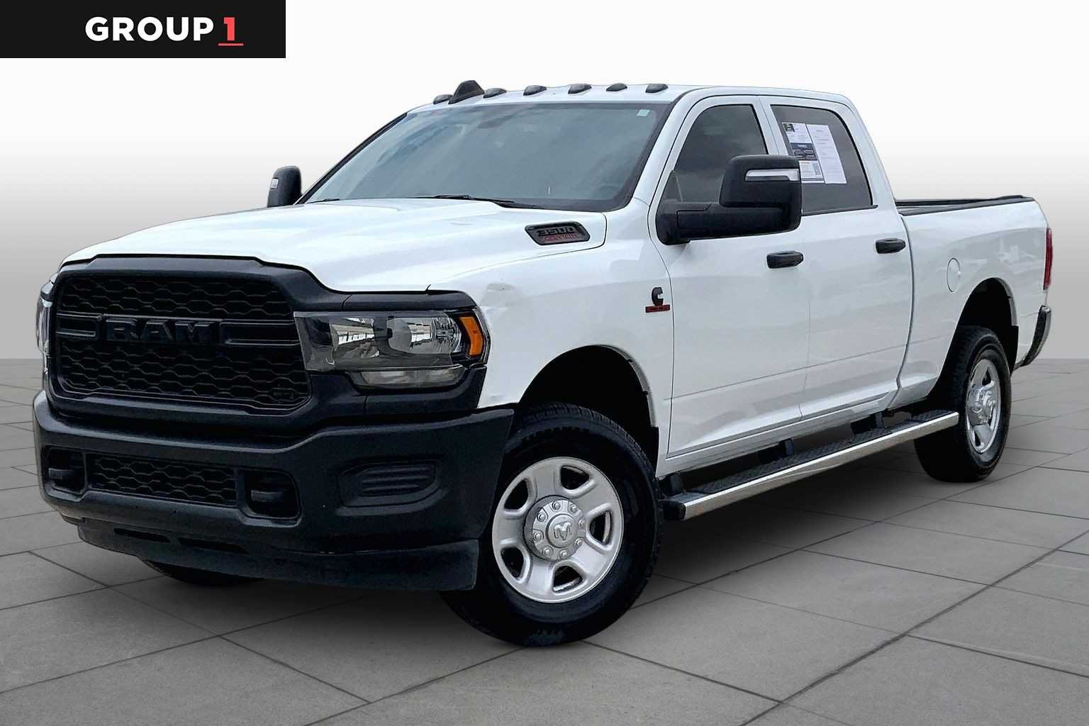 2024 RAM 3500 Tradesman 4X4 Crew Cab SWB's photo