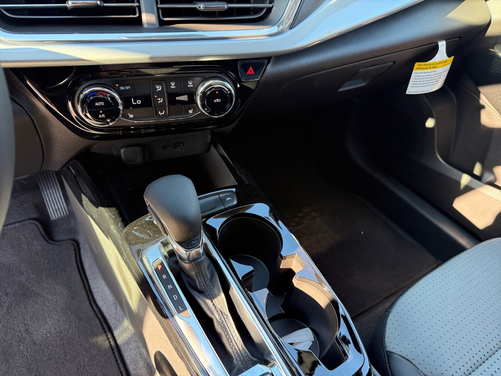 2026 Chevrolet Trax LT - Photo 13