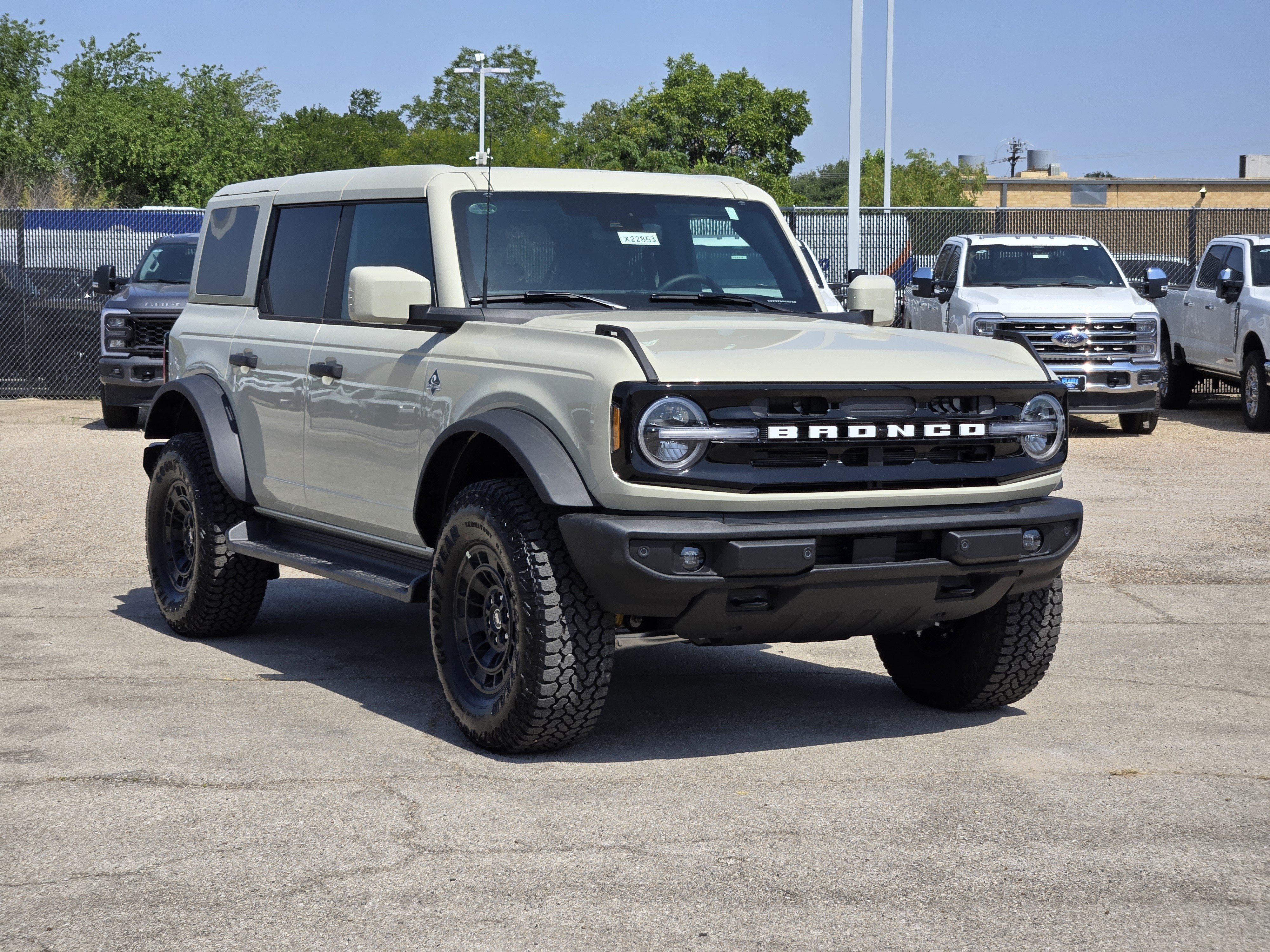 New 2026 Beige Ford Outer Banks image 2