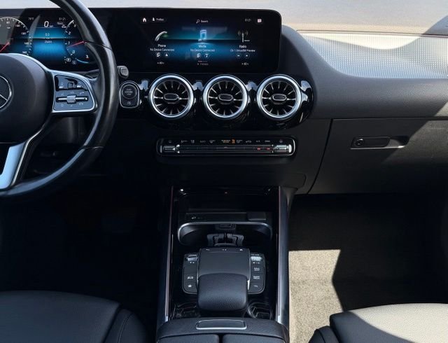 Used 2023  Mercedes-Benz GLA 250 image 14