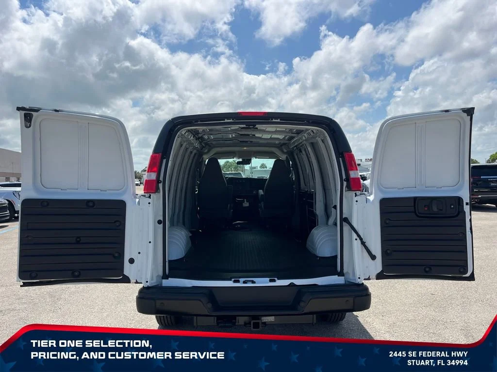 2026 GMC Savana Cargo Work Van - Photo 11