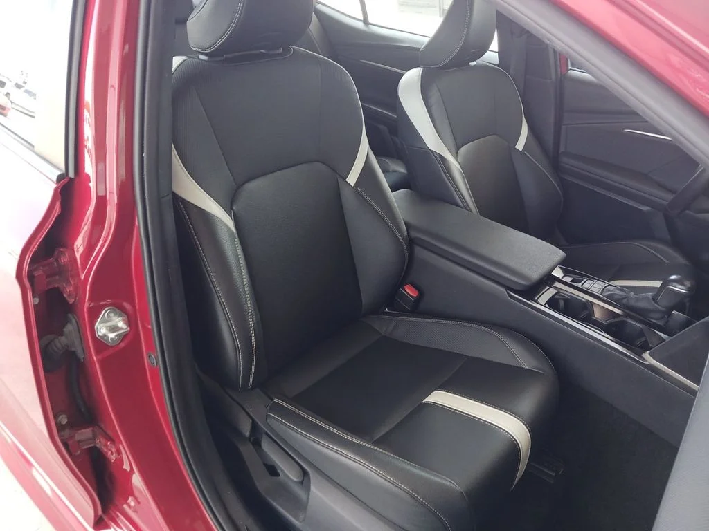Used 2025 Red Toyota Hybrid image 27