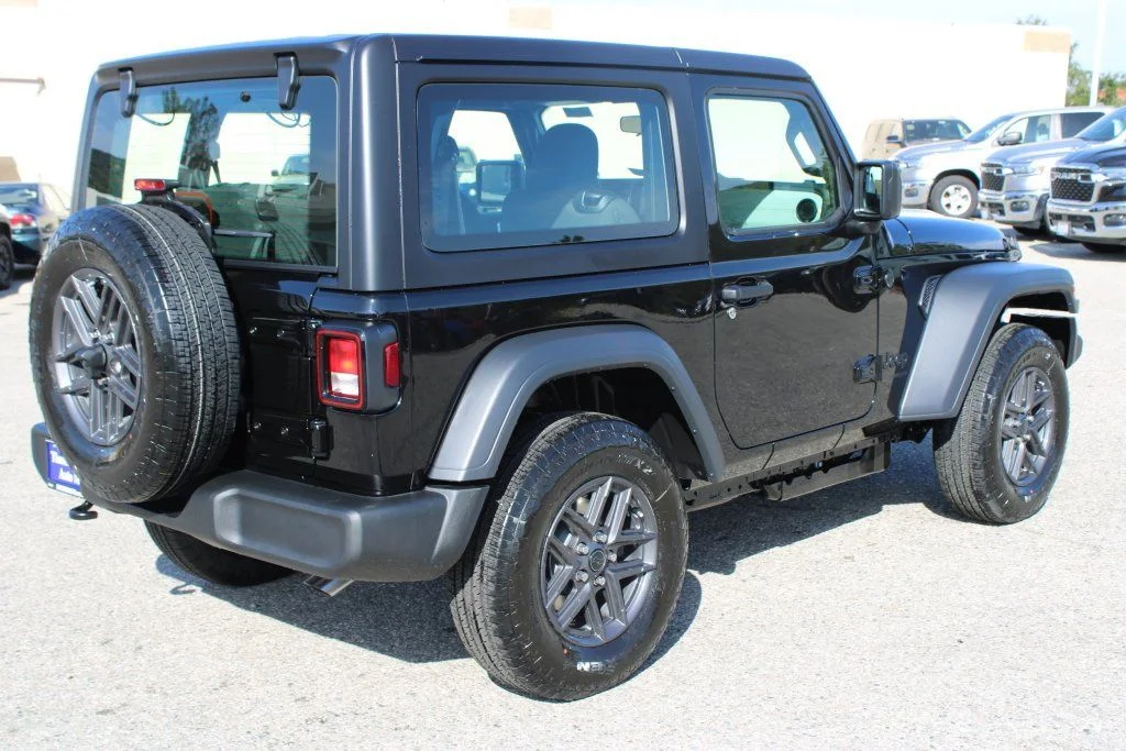 New 2026 Black Clear-Coat Exterior Paint Jeep Sport image 4