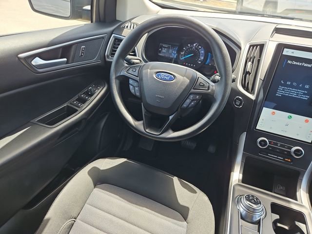 Used 2023 Carbonized Gray Ford SE image 9
