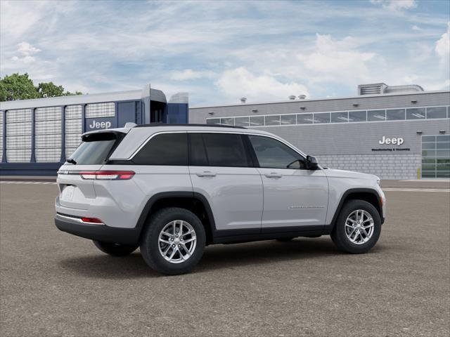 New 2026 Bright White Clearcoat Jeep Laredo image 2