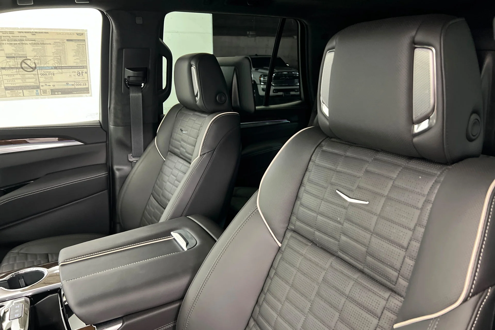 2026 Cadillac Escalade Platinum Sport - Photo 16