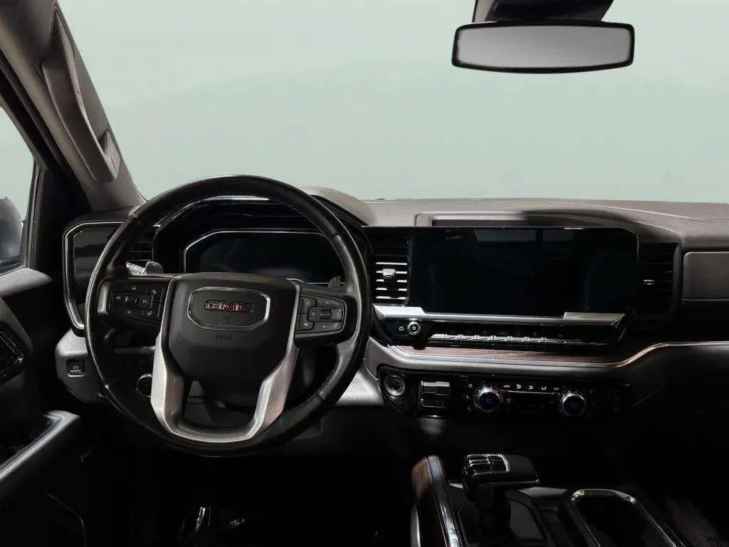 Certified Used 2023 STERLING METALLIC GMC SLT image 10