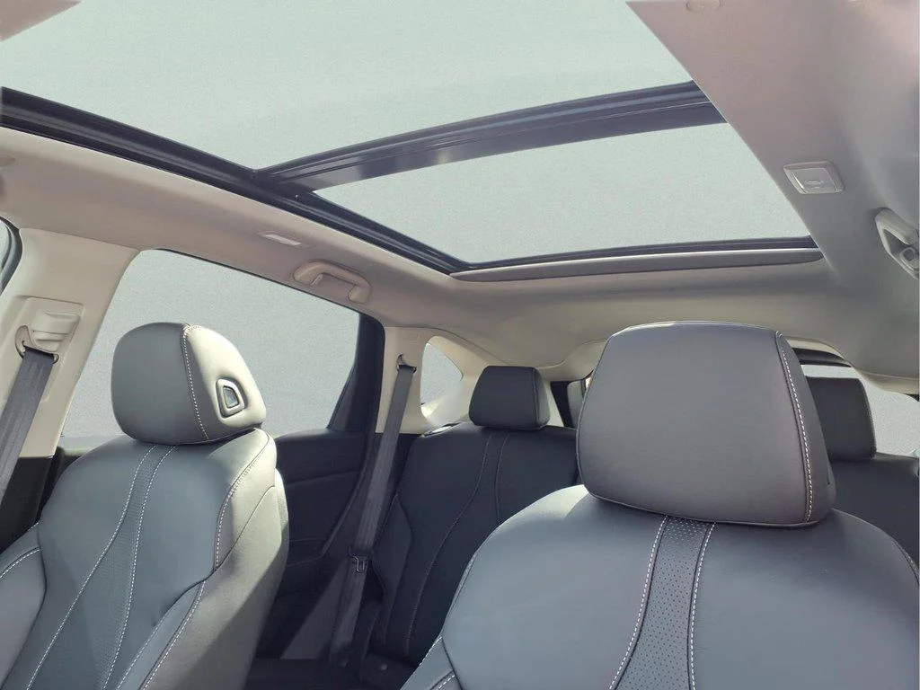 New 2026 Solar Silver Metallic Acura Technology image 17