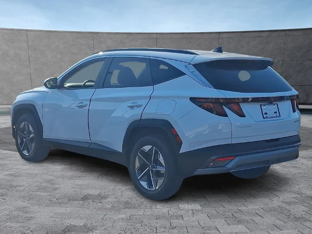 New 2026 White Hyundai SEL image 3