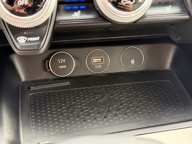 2023 GENESIS G70 Standard - Photo 27