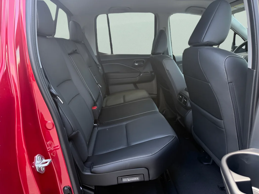 New 2026 Radiant Red Metallic II Honda RTL image 15