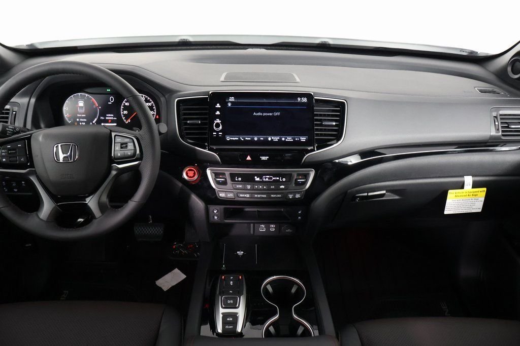 New 2026 Platinum White Pearl Honda Black Edition image 4