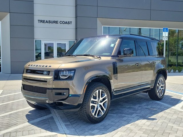 2026 Land Rover Defender 110 X-Dynamic SE