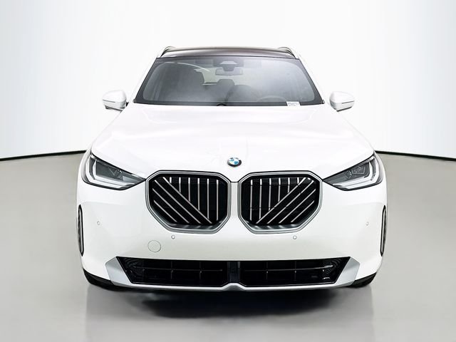 New 2026 Alpine White BMW 30 xDrive image 2
