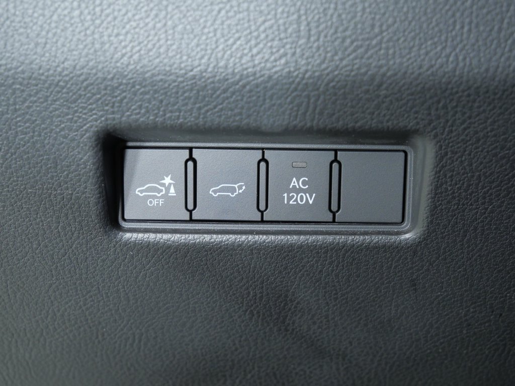 Used 2024 Silver Lexus 550 Overtrail image 35