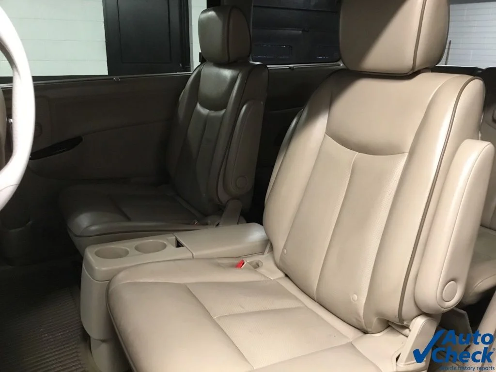 Used 2011 White Nissan 3.5 LE image 31