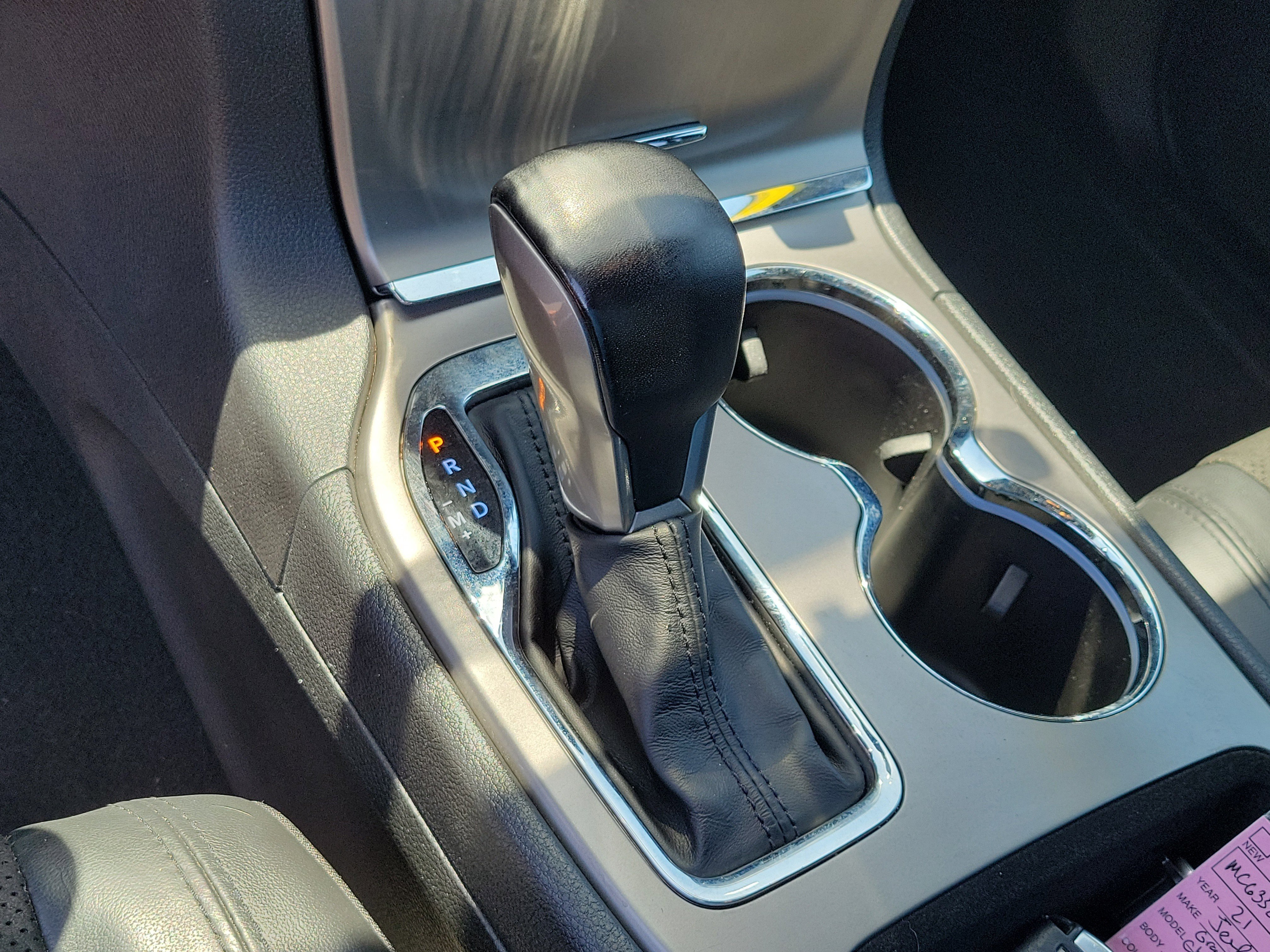 Used 2021 Sting-Gray Clearcoat Jeep Laredo X image 27