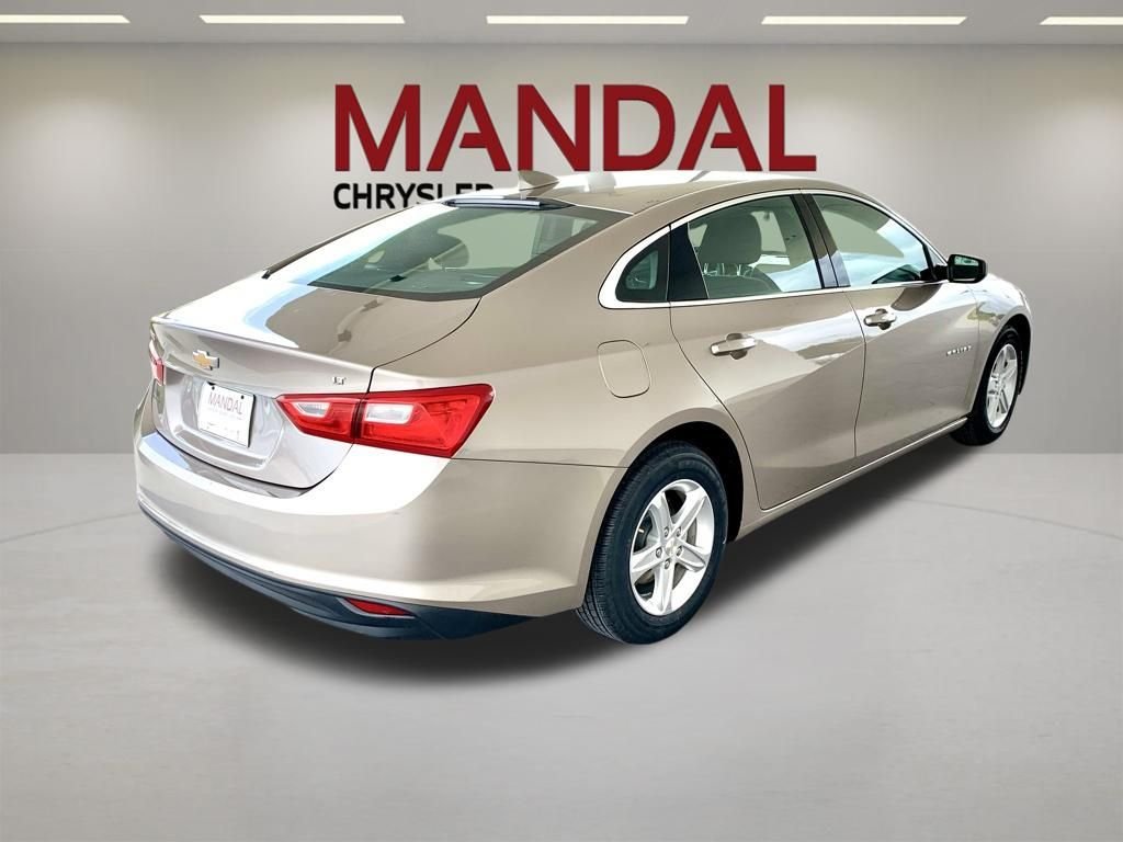 Used 2023 Gray Chevrolet LT image 6