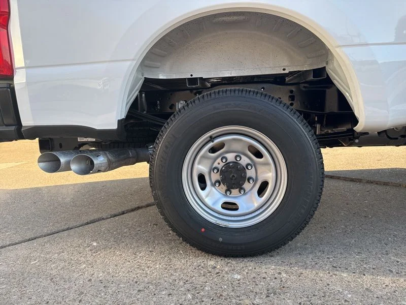 2025 Ford F-250 Super Duty XL - Photo 9
