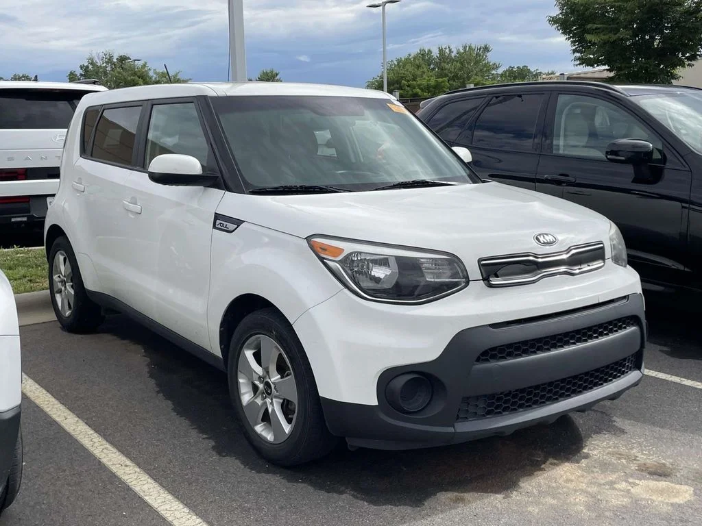 2019 Kia Soul 1.6L Base 6 A/T's photo