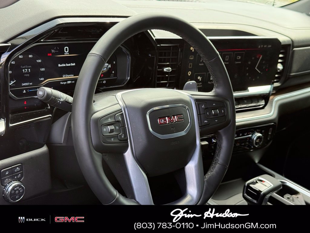 2025 GMC Sierra 1500 SLT - Photo 17