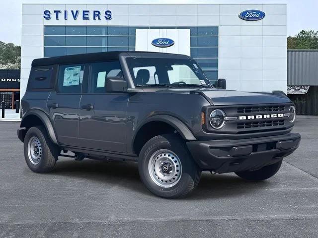 2025 Ford Bronco Base 4x4's photo