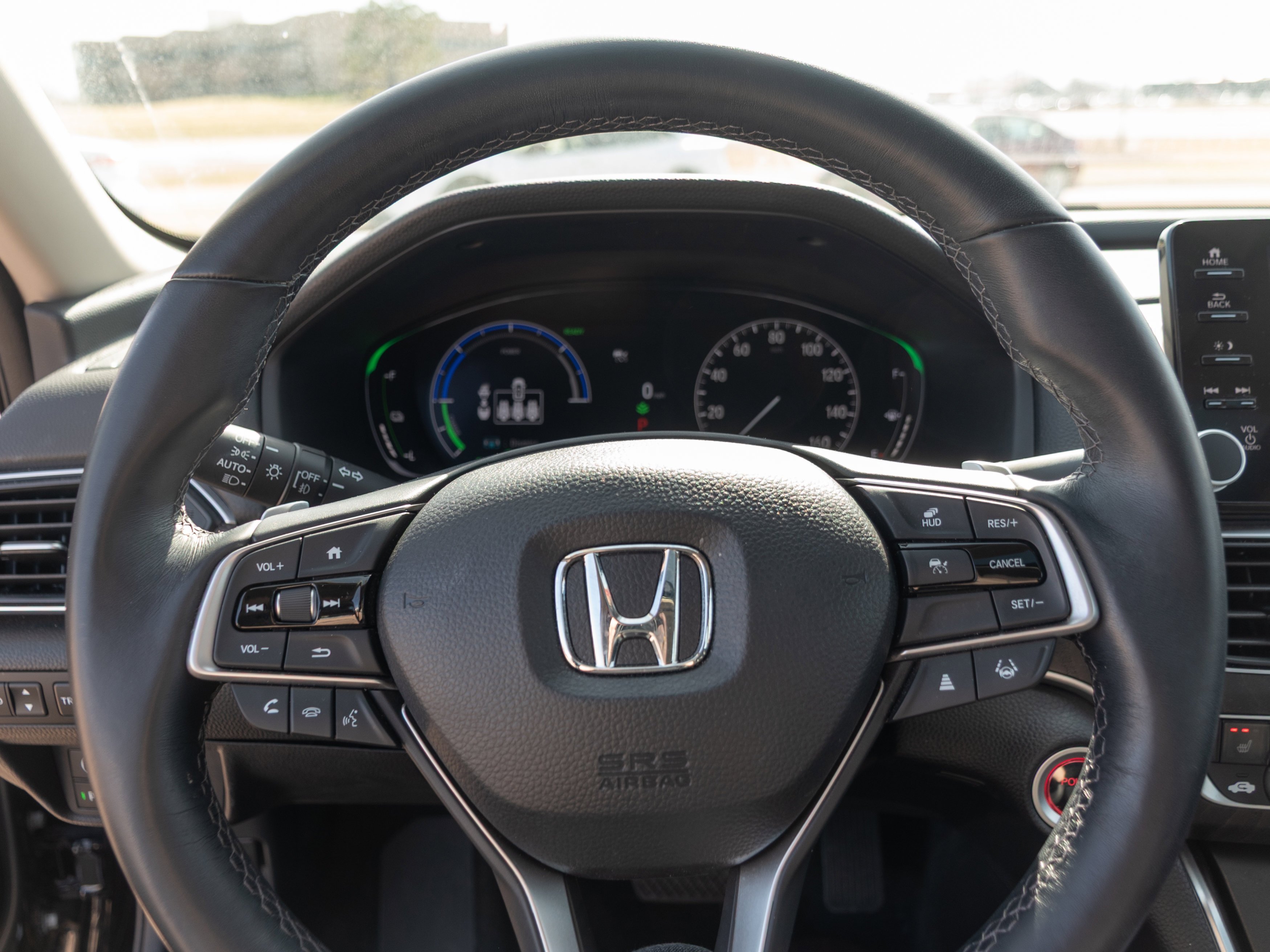 2022 Honda Accord Hybrid Touring - Photo 13
