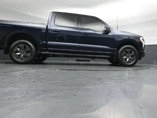 Certified Used 2025 Antimatter Blue Metallic Ford Flash image 38
