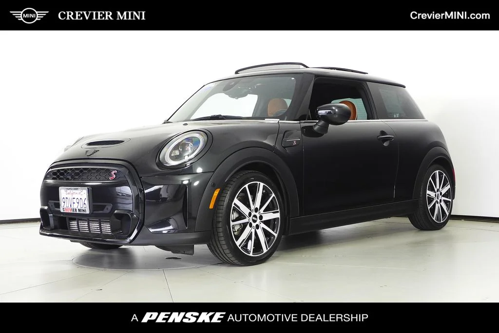 2023 MINI Cooper Cooper S 3 Door's photo